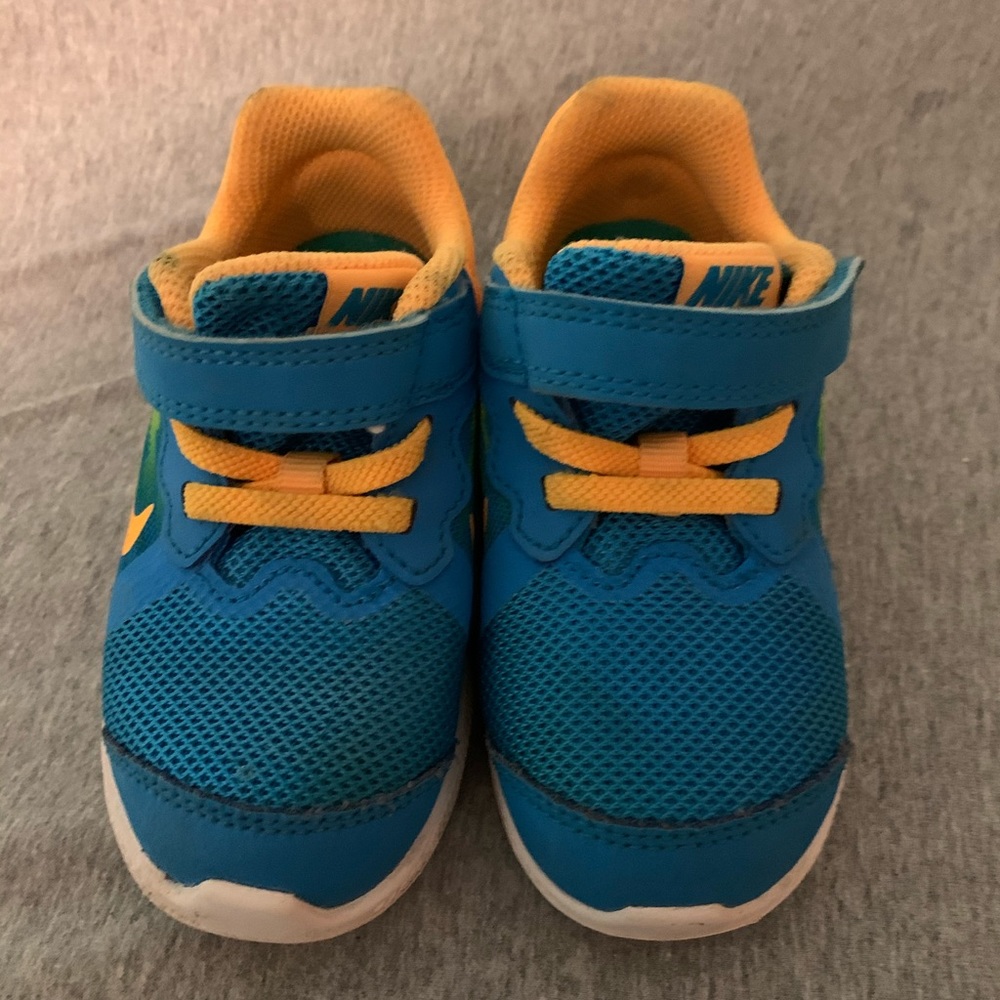 Children’s Nike shoes